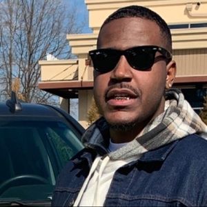 Meet your Posher, Philip